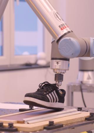 Footwear COBOT testing